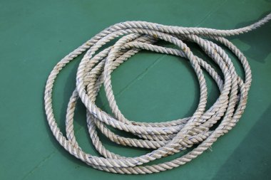 Hindistan cevizi ip ile yağlı toprak