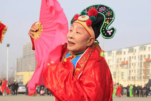 People wear colorful clothes, yangko dance performances in the s — Stock Photo, Image