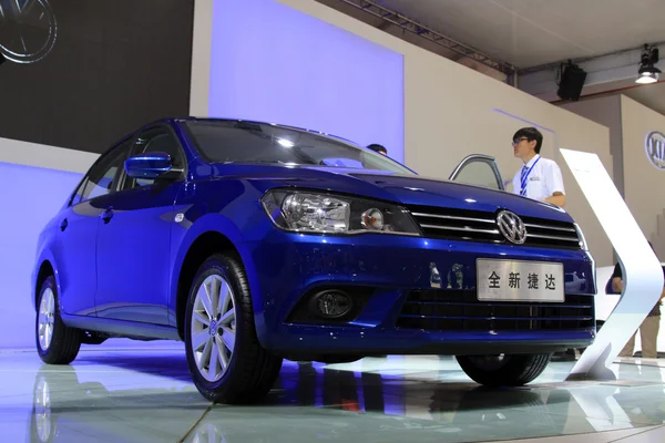 Coches elegantes clásicos en exhibición en TangShan, China — Foto de Stock