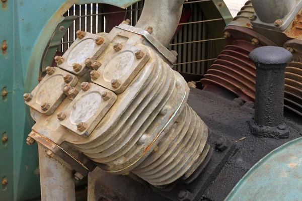 Rusty abandoned engine components — Stock Photo, Image