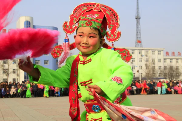 People wear colorful clothes, yangko dance performances in the s — Stock Photo, Image