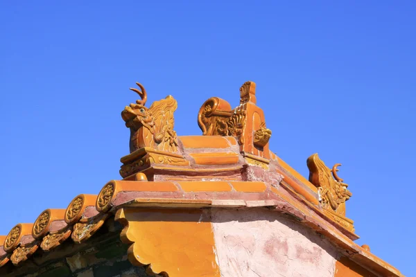 Het oude gebouw dakranden in de Oost-koninklijke graftombes van de qin — Stockfoto