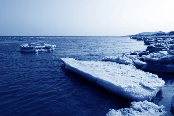 Coast residual ice natural scenery — Stock Photo, Image