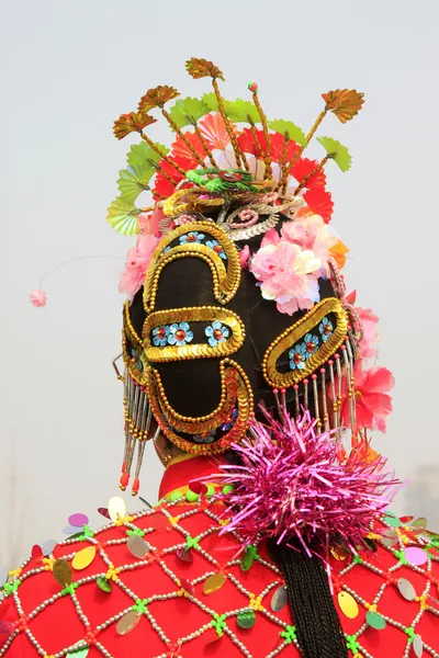 Saç dekorasyon bahar festivali yangko dans için dans Çin'de — Stok fotoğraf