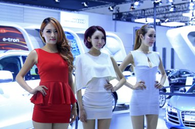güzel kadın model bir araba Sergisi, Çin
