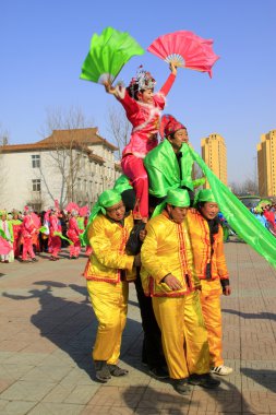 insanlar renkli kıyafetler, yangko dans varyete s Giyim
