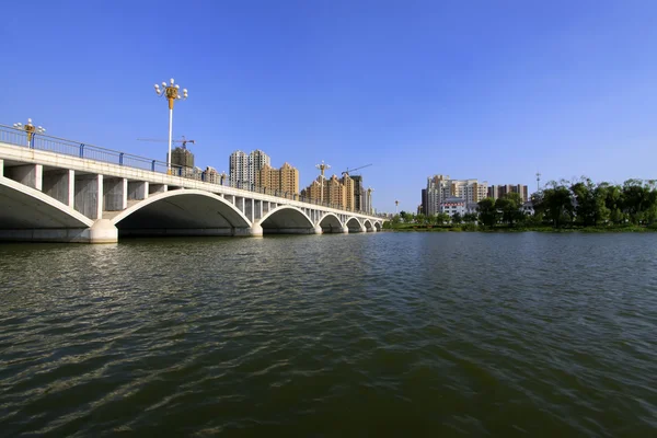 Paisaje de construcción de puentes — Foto de Stock