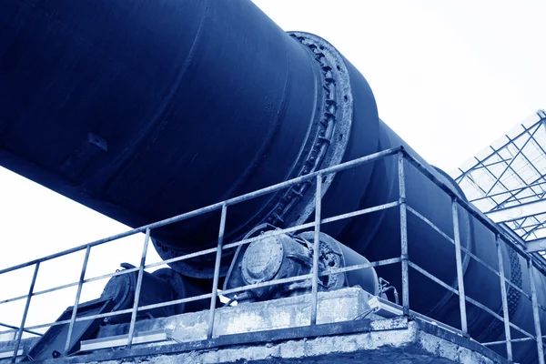 Abandoned manufacturing machinery and equipment — Stock Photo, Image