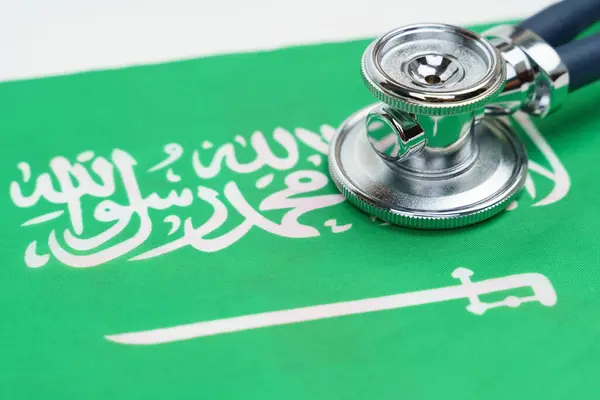 Conceito Medicina Economia Estetoscópio Bandeira Arábia Saudita — Fotografia de Stock