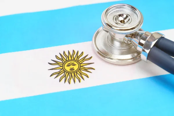 Medicin Och Ekonomi Koncept Det Finns Ett Stetoskop Argentinas Flagga — Stockfoto