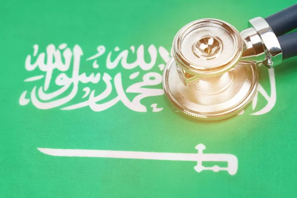 Conceito Medicina Economia Estetoscópio Bandeira Arábia Saudita — Fotografia de Stock