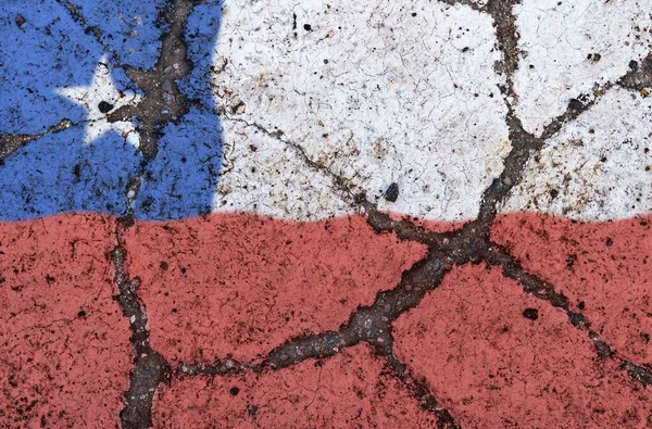 Bandera Chile Sobre Asfalto Agrietado Concepto Crisis Impago Colapso Económico — Foto de Stock