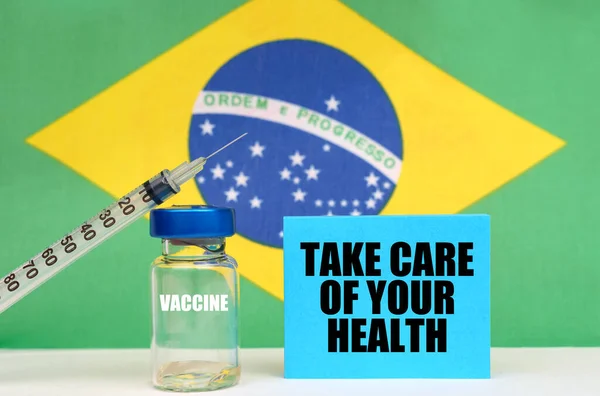 Medizinkonzept Impfung Spritze Und Blauer Teller Mit Der Aufschrift Achten — Stockfoto
