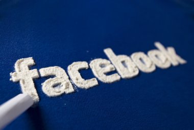 Facebook bağımlılık