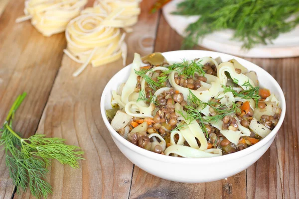 Fettuccine with lentils — Stock Photo, Image