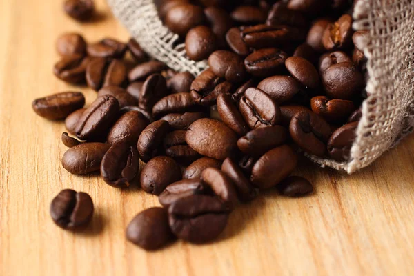 Roasted coffee beans — Stock Photo, Image