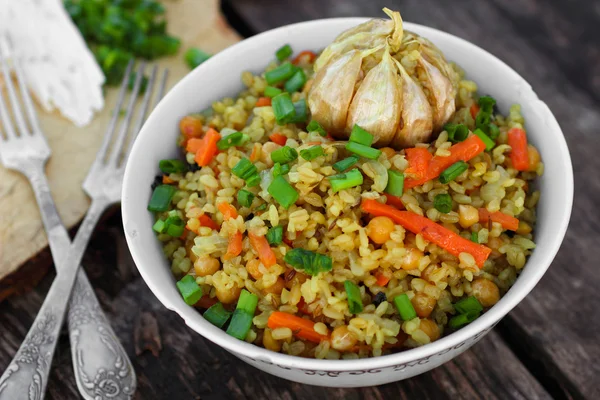 Bulgur pilaf vegano — Foto de Stock