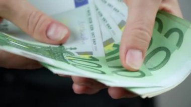 Para hayranı. Kapat.