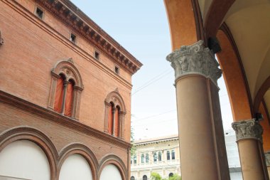 Piazza Cavour, Via Farini, Bologna. Emilia-Romagna, Italy