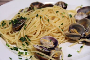 Spaguetti vongole