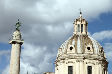 Roma 'daki Antik Trajan Forumu