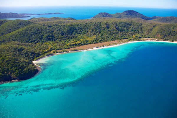 Letecká whitsunday island Velký bariérový útes — Stock fotografie