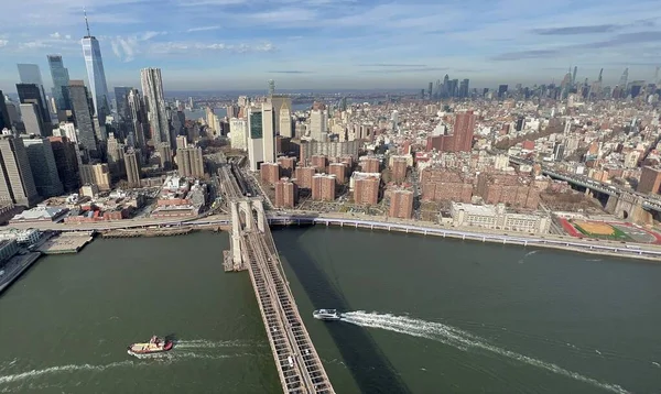 Stunning Aerial View Bridge Skyscrapers Manhattan Taken Helicopter Ride New — стоковое фото