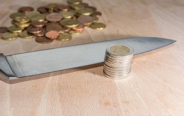 Euro coins kesme bıçağı