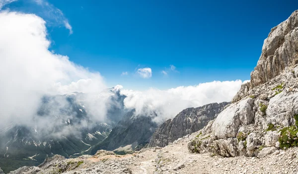 全景图的一条山路 — 图库照片