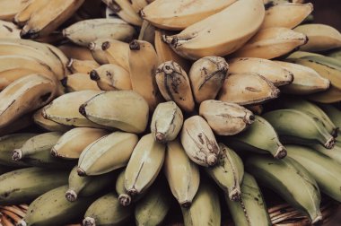 Mercado Dos Lavradores 'de taze egzotik meyveler. Funchal, Madeira, Portekiz