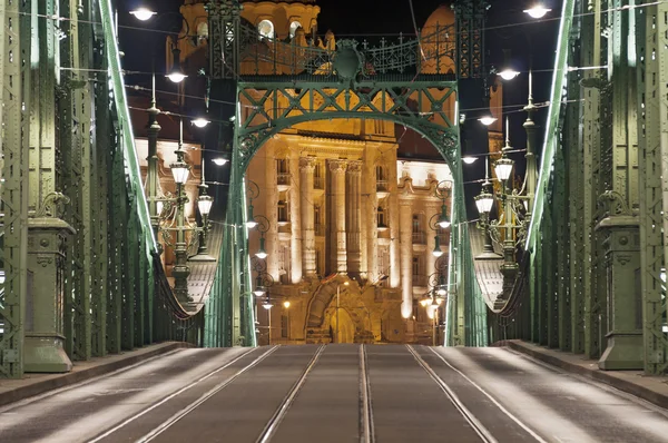 Empty bridge by night tele — Stock Photo, Image