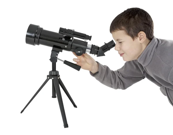 Joven con telescopio astronómico —  Fotos de Stock