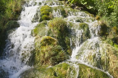 geniş şelale detay