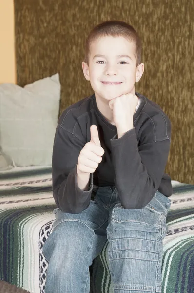 Boy showing OK — Stock Photo, Image