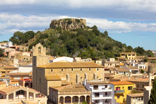 Begur byn (girona, costa brava) — Stockfoto