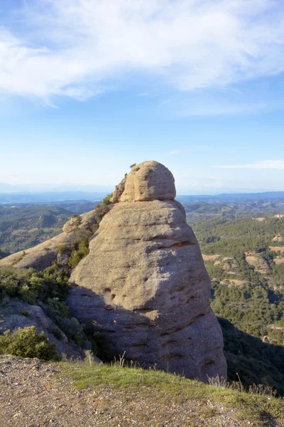 Monolith konglomera taştan oluşan — Stok fotoğraf