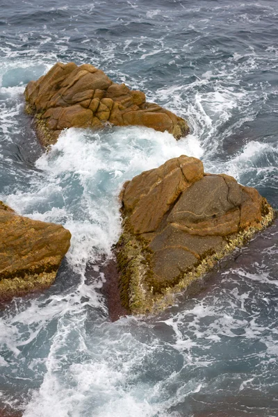Waves in coastal mediterranean sea — Stock Photo, Image