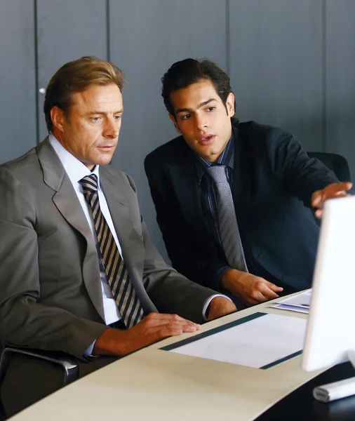 Two concentrated businessmen — Stock Photo, Image