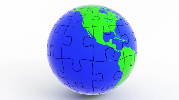 Roterande isolerade globe (jord) från puzzle. — Stockvideo