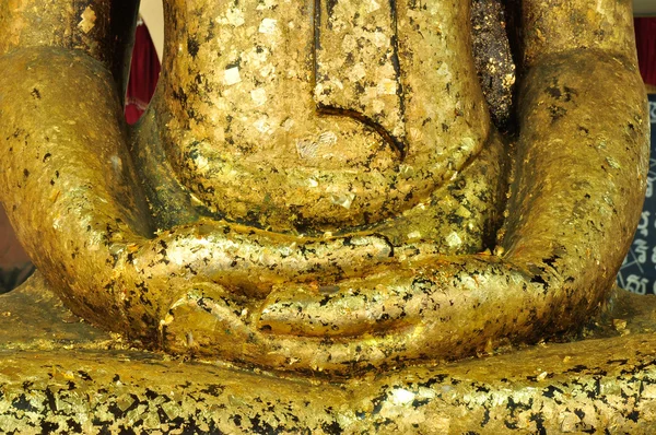 Meditation der goldenen Buddha-Statue — Stockfoto