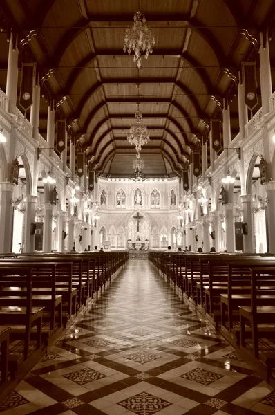 Intérieur intérieur de la cathédrale de la conception immaculée — Photo