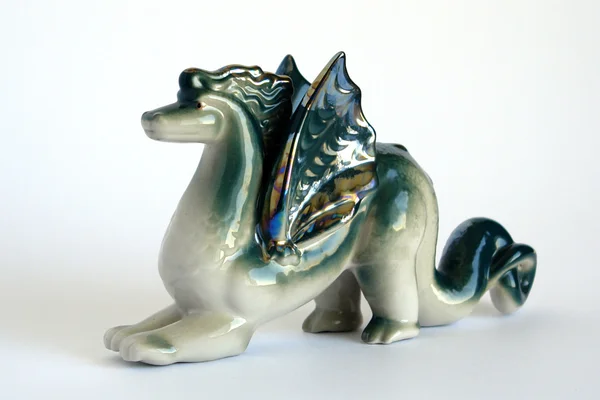 Porslin Figurin av draken — Stockfoto