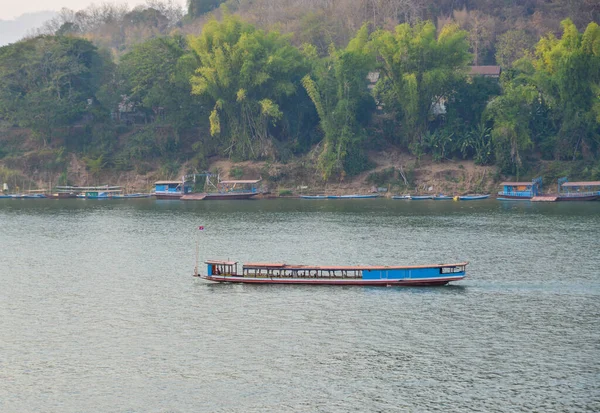 Barco Turístico Rio Mekong Luang Phrabang Laos Cidade Foi Capital — Fotografia de Stock