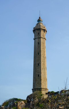 Binh Thuan, Vietnam 'daki antik Ke Ga Deniz Feneri manzarası. 19. yüzyılın sonlarında inşa edilen Ke Ga, Güneydoğu Asya 'nın en eski deniz feneridir..