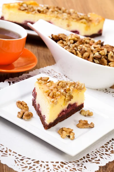 The composition of delicious cheesecake — Stock Photo, Image