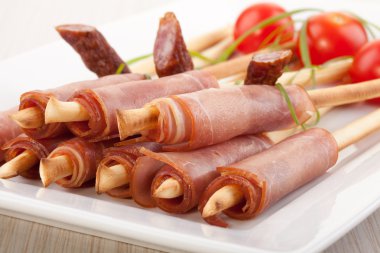 breadsticks ile jambon füme