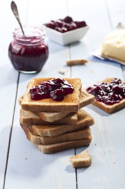 ekmek tost ile Kahvaltı