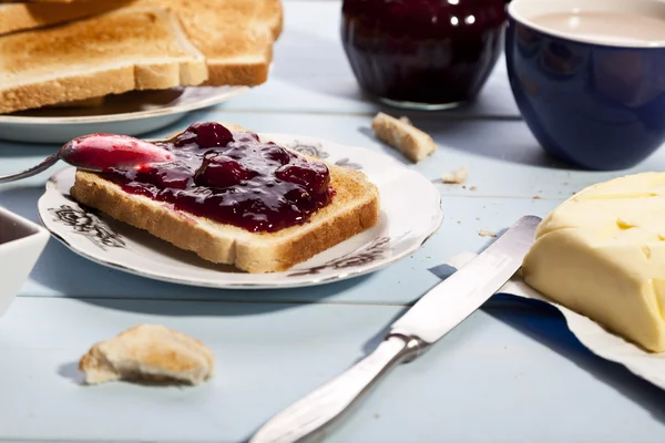 Breakfast with bread toast — Stock Photo, Image