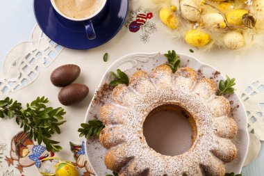 Paskalya mermer halka pasta