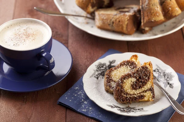 Marble ring cake — Stock Photo, Image